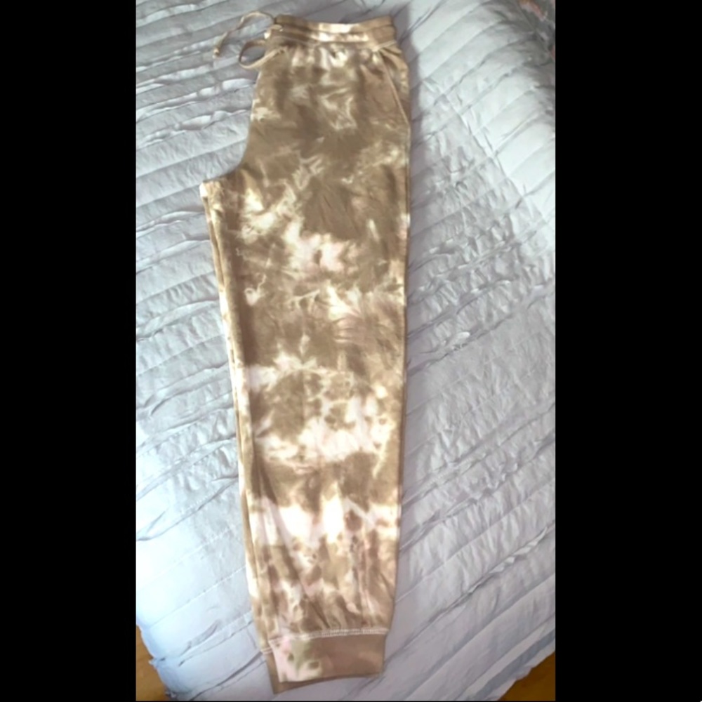 Velvet Heart white/tan sweatpants ladies XL